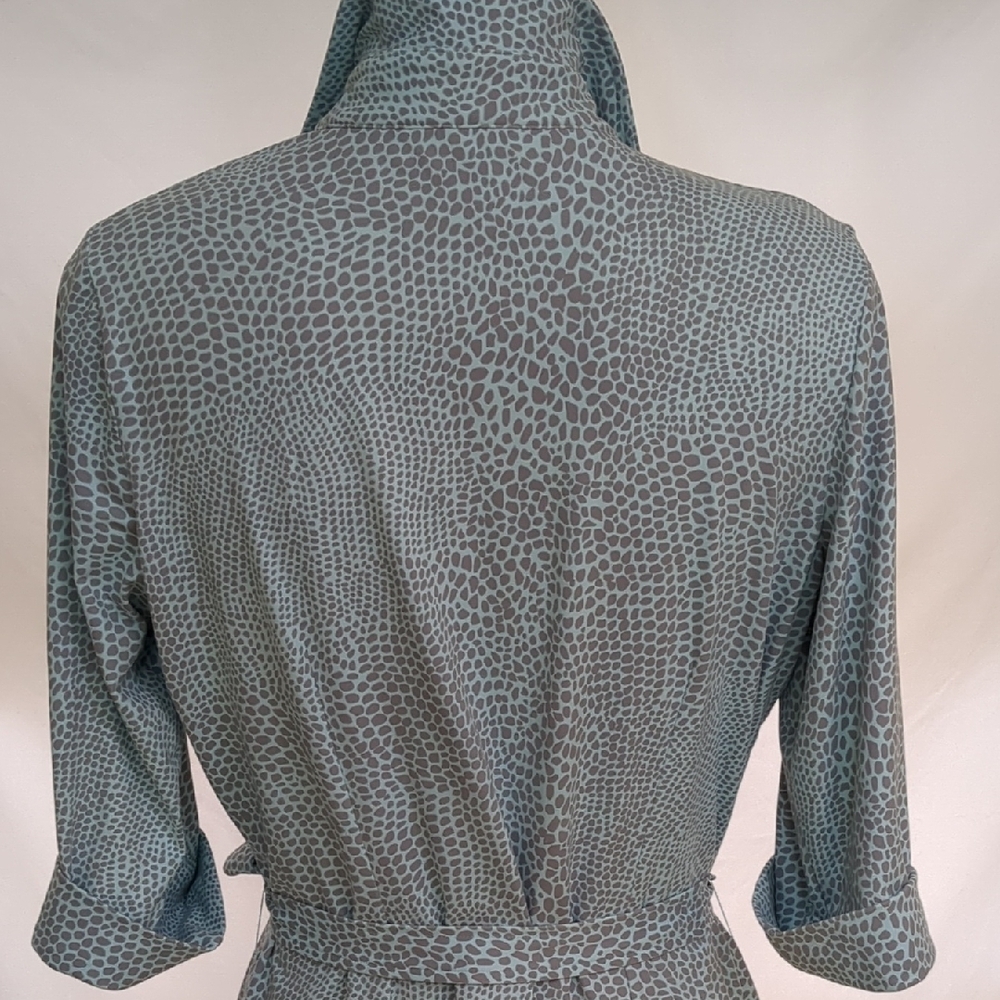 J. McLaughlin "Gilchrist" Catalina Cloth Shirt Dress - Picture 6 of 11